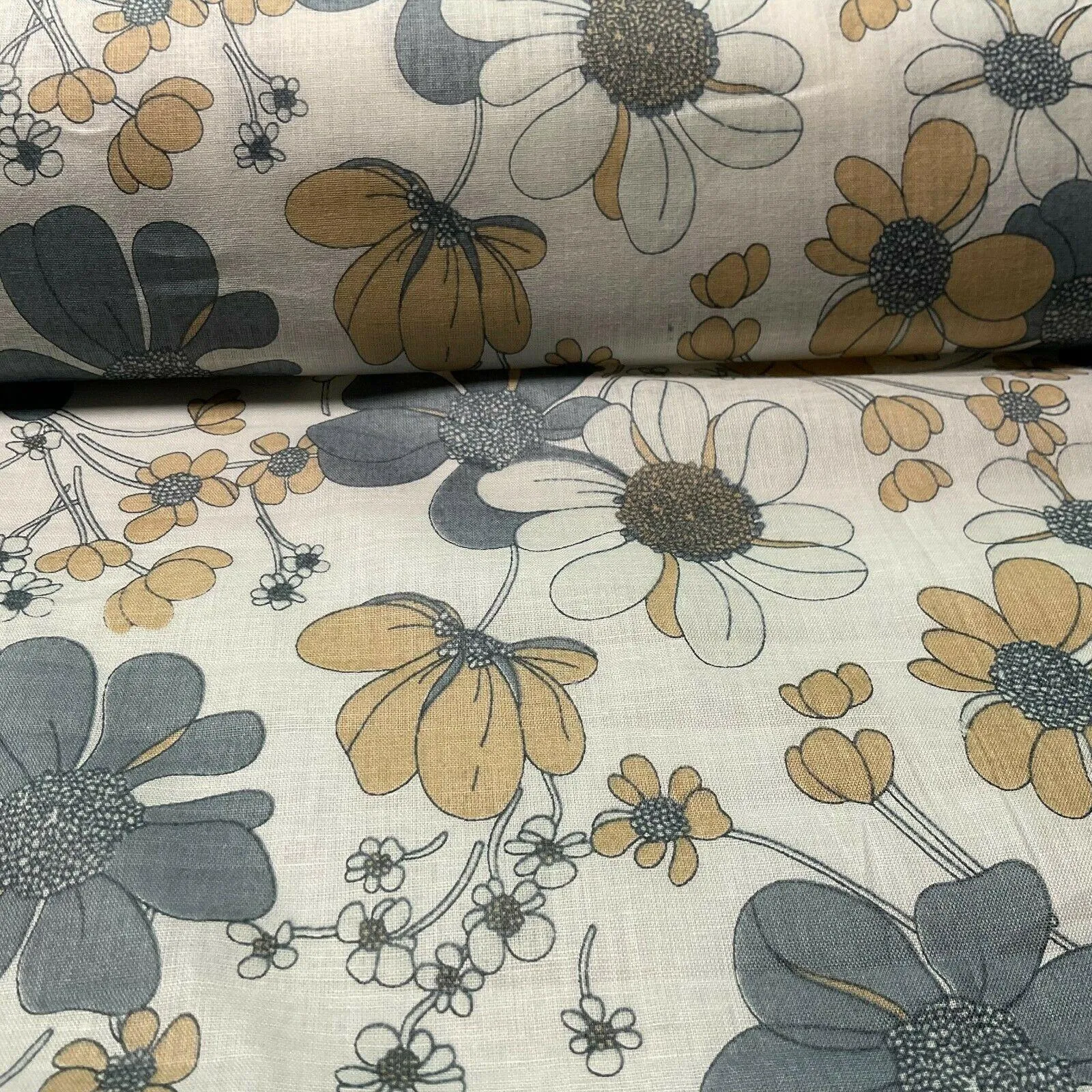 Cotton Voile Pastel Summer Floral Printed Dress fabric 111cm M1593