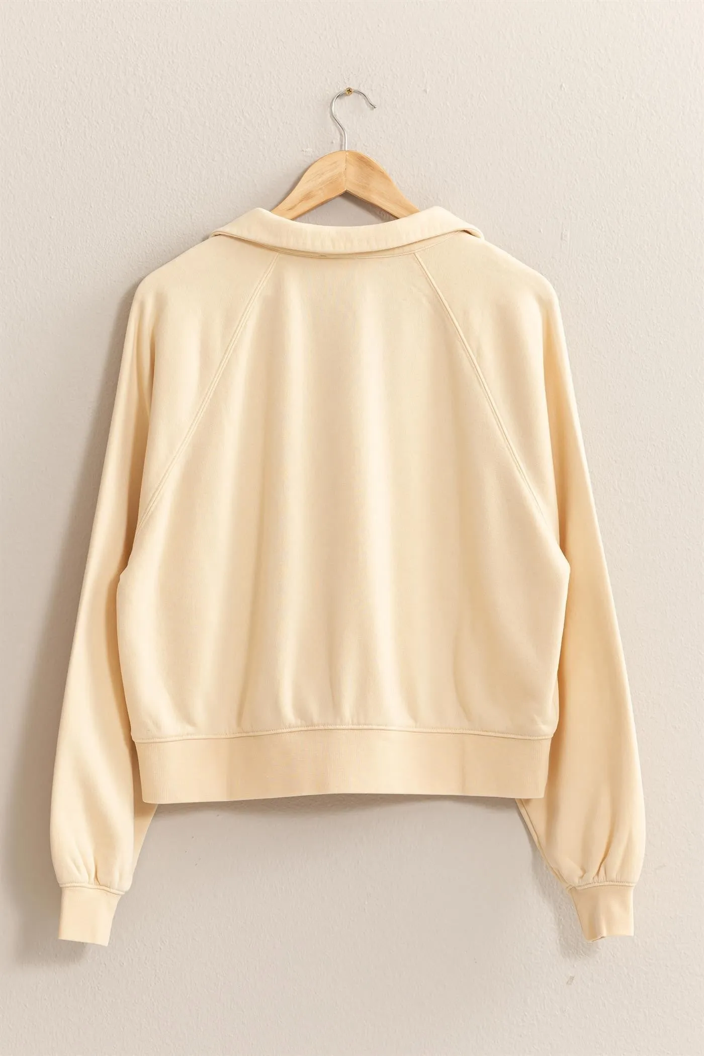 Ivory Collared V-Neck Sweatshirt