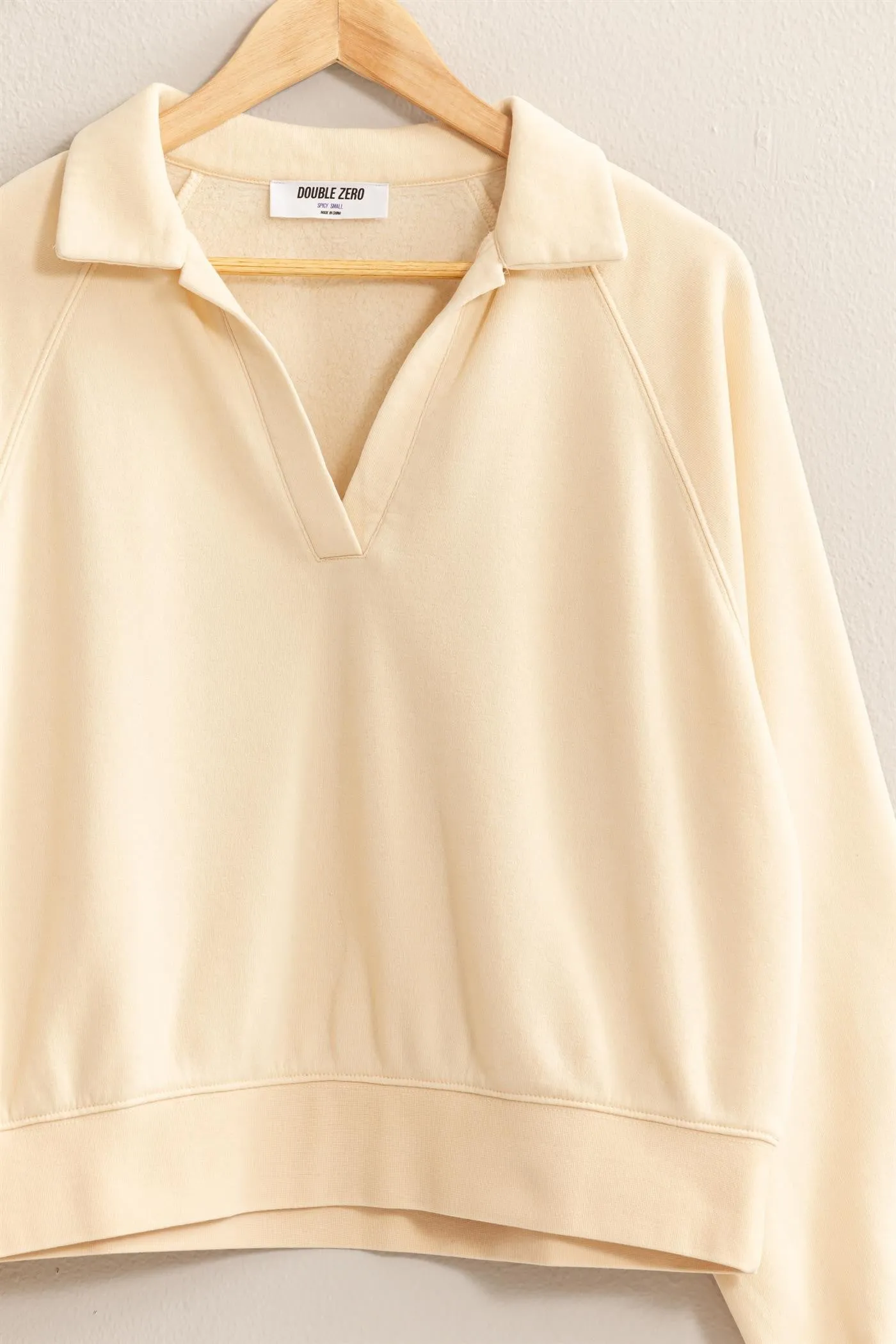 Ivory Collared V-Neck Sweatshirt