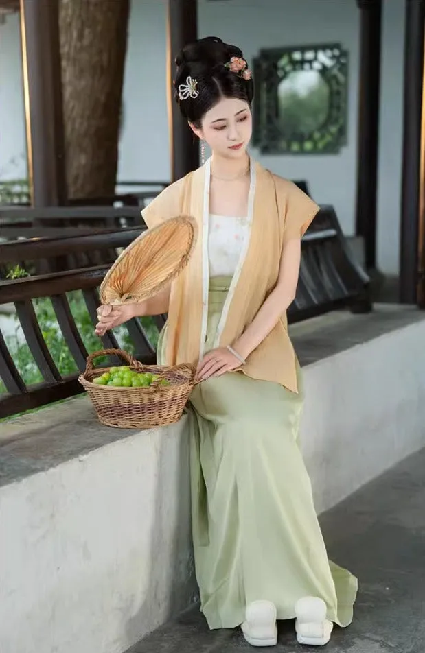 Yi'an 易安 Song Dynasty Summer Beizi Baidiequn Set